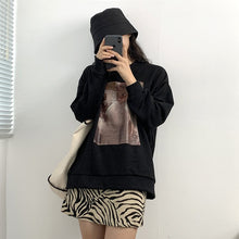 Load image into Gallery viewer, 2019 Fall Vintage Printed Women Sweatshirt Long Sleeve White Black Pullovers Boyfriend Tops