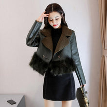 Load image into Gallery viewer, 2020 autumn and winter new small incense leather coat female fur stitching short coat Slim was thin lamb cashmere jacket WJ1841
